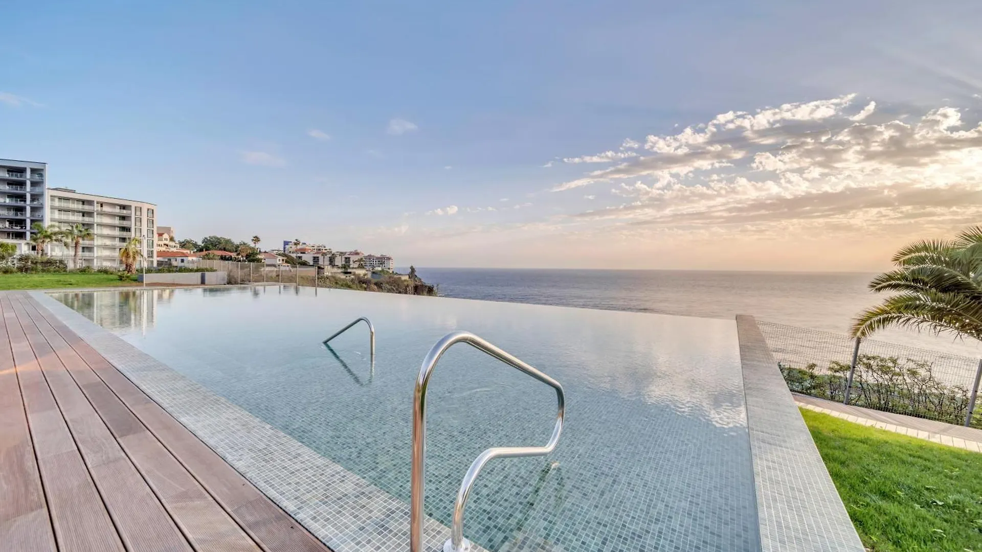 Apartment In-Town Residences Funchal