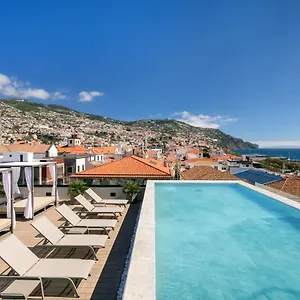 Отель Barcelo Oldtown, Фуншал